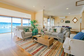 StayAU Riverfront Paradise Pet friendly