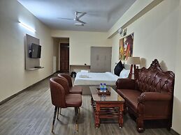 Lords Studio Inn Mandi