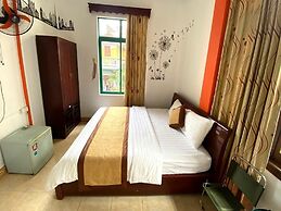 Alex Halong Hotel & Hostel