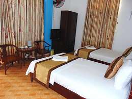 Alex Halong Hotel & Hostel