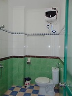 Alex Halong Hotel & Hostel