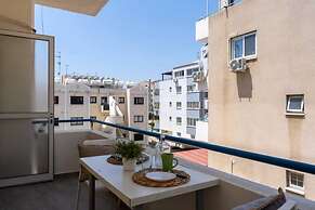 Orchid Cozy Studio & Balcony in Larnaca