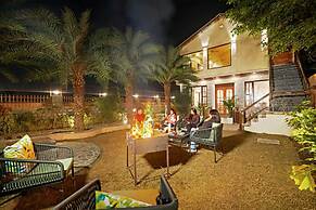 Manovan Resort