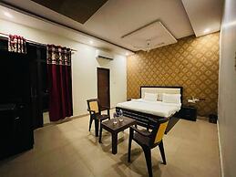 Hotel Royal Inn Lucknow