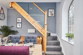 Gateway Mews