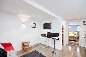 Gateway Mews
