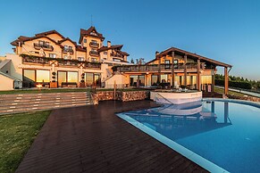 Castelnor Resort