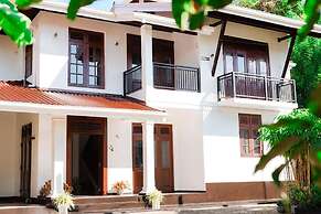 Villa Amora Hikkaduwa
