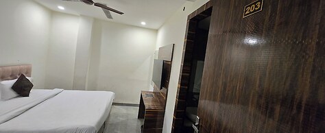 Hotel Five Seasons