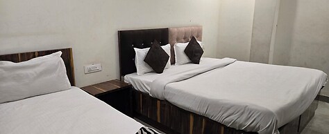 Hotel Five Seasons