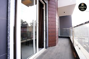 Suite 16 Studio Apartment
