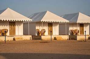 Lohagarh Desert Resort
