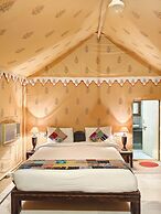 Lohagarh Desert Resort