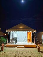 Lohagarh Desert Resort