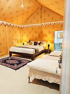 Lohagarh Desert Resort