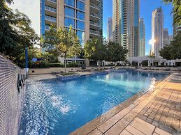 GLOBALSTAY The Residences Tower 8