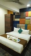 Hotel Versova Inn