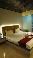 Hotel Versova Inn
