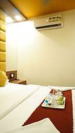 Hotel Versova Inn