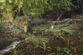 Whitbarrow Lodge Ridgestone