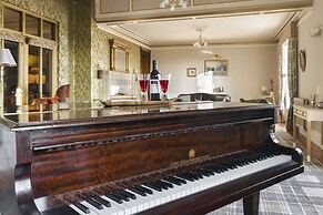 Whitbarrow Lodge Ridgestone