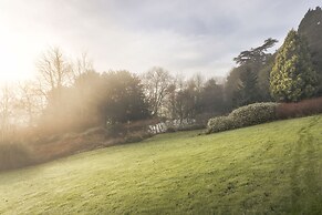 Whitbarrow Lodge Ridgestone