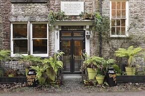Whitbarrow Lodge Ridgestone