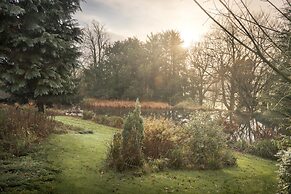Whitbarrow Lodge Ridgestone