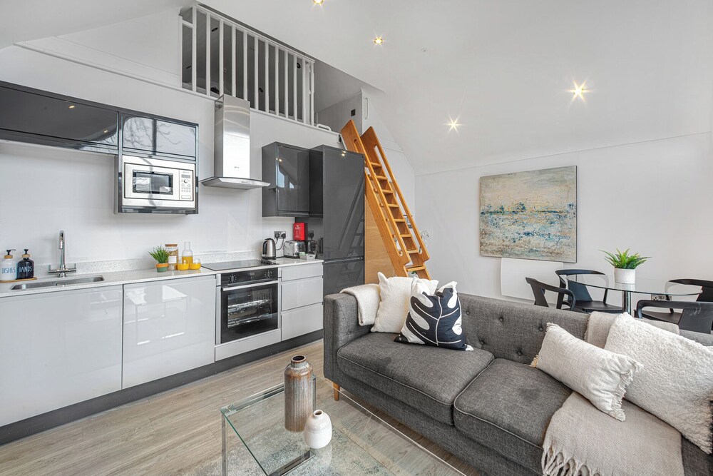 Southview Apartment