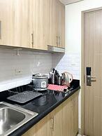 Warm Retreat at Shore 2 Residences
