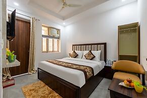 Hotel park Tree I Sec-63a I Noida