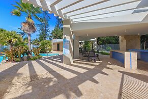 Grand Bay by Otium