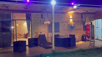 Bourrouse luxery camp