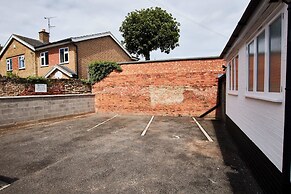 Delven House
