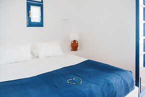 White Blue Villa formerly Ippocampi