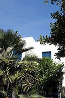 White Blue Villa formerly Ippocampi