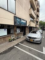 3BR  w Arcade 1 Block from Lleras Park