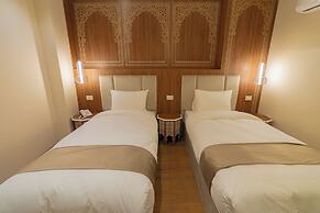 Aura Pyramids Boutique Hotel