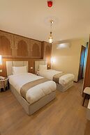 Aura Pyramids Boutique Hotel