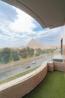 Aura Pyramids Boutique Hotel