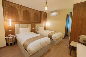 Aura Pyramids Boutique Hotel