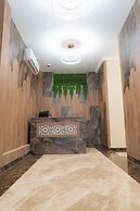 Aura Pyramids Boutique Hotel