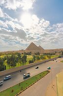Aura Pyramids Boutique Hotel