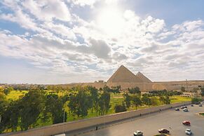Aura Pyramids Boutique Hotel