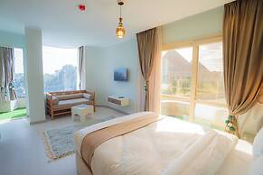 Aura Pyramids Boutique Hotel