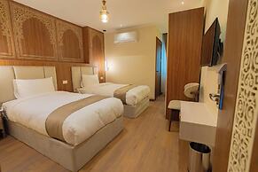 Aura Pyramids Boutique Hotel