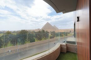 Aura Pyramids Boutique Hotel