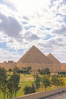 Aura Pyramids Boutique Hotel