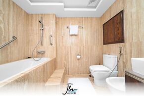 Premium Iconic Beachside JBR Stay