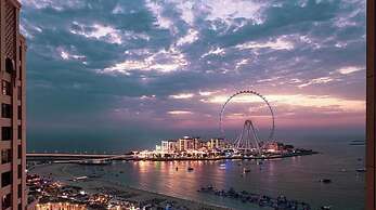 Premium Iconic Beachside JBR Stay
